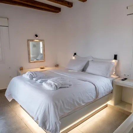 Elias Villa